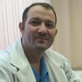 Врач Аль Кстави Назих Абед Альхамидович