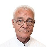 Врач Алмазов Валентин Ильич