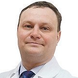 Врач Балясников Максим Викторович