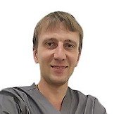 Врач Бурмистров Виктор Александрович