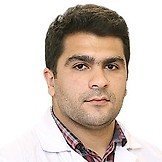 Врач Геюшов Илкин Халаддинович