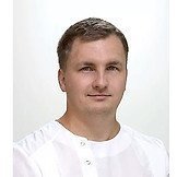 Врач Хакимов Анвар Альбертович