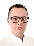 Врач Комаров Андрей Николаевич