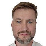 Врач Комов Антон Павлович