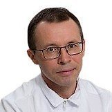 Врач Кустов Игорь Викторович