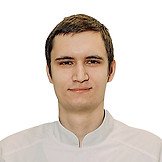 Врач Нугманов Руслан Тахирович