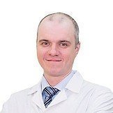 Врач Пятойкин Евгений Александрович