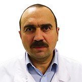 Врач Плоскина Валерий Антониевич