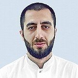 Врач Равоян Витали Адоевич