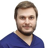 Врач Романов Иван Романович