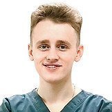 Врач Смирнов Дмитрий Вадимович