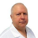 Врач Смирнов Олег Викторович