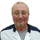 Врач Соколов Георгий Львович