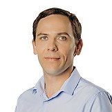 Врач Учаев Евгений Геннадьевич