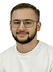 Врач Уткин Максим Евгеньевич