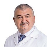 Врач Величко Юрий Викторович