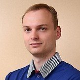 Врач Жулин Антон Александрович